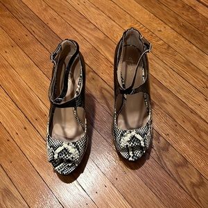 Beautiful 4 inch heel